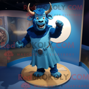 A figura azul da máscara do...