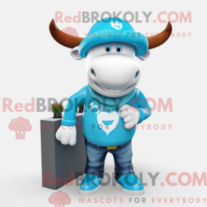 Cyaan Hereford...
