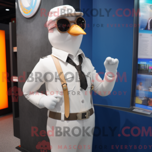 White Pigeon maskot drakt...