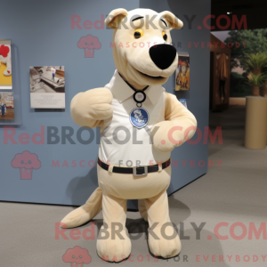 Figurinha de máscara de cão...