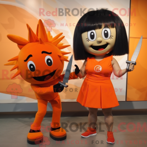 Orange Knife Thrower maskot...