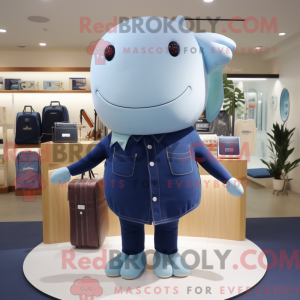 Cream Blue Whale maskot...