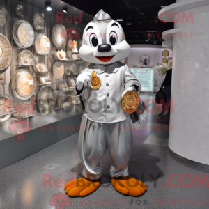 Sølv mandarynka maskot...