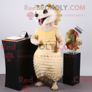 Disfraz de mascota pangolín...