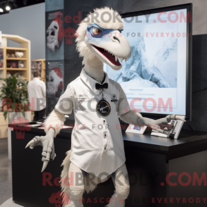 Personaggio mascotte bianco...
