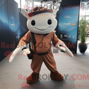 Rust Manta Ray maskot...