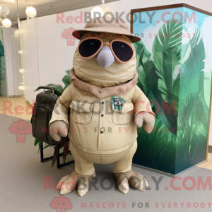 Beige Glyptodon maskot...