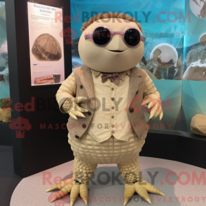 Máscara de Glyptodon bege...