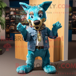 Turquoise Dingo...
