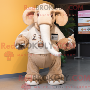 Beige Mammoth maskot...