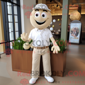 Beige golfbold maskot...