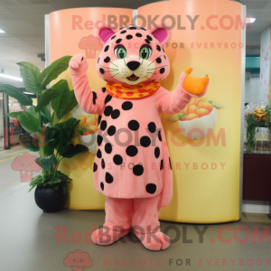 Peach Leopard maskot...