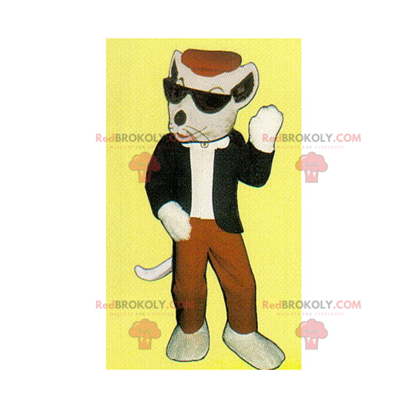 White mouse mascot with beret - Redbrokoly.com