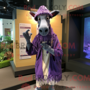 Fantasia de mascote de okapi lavanda com capa e bonés - Mascotes Okapi - REBROKO_263941 - RedBrokoly.com