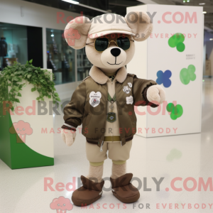 Personaggio mascotte beige...
