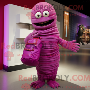 Magenta Mummy maskot...