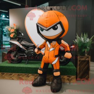 Personaggio mascotte Orange...
