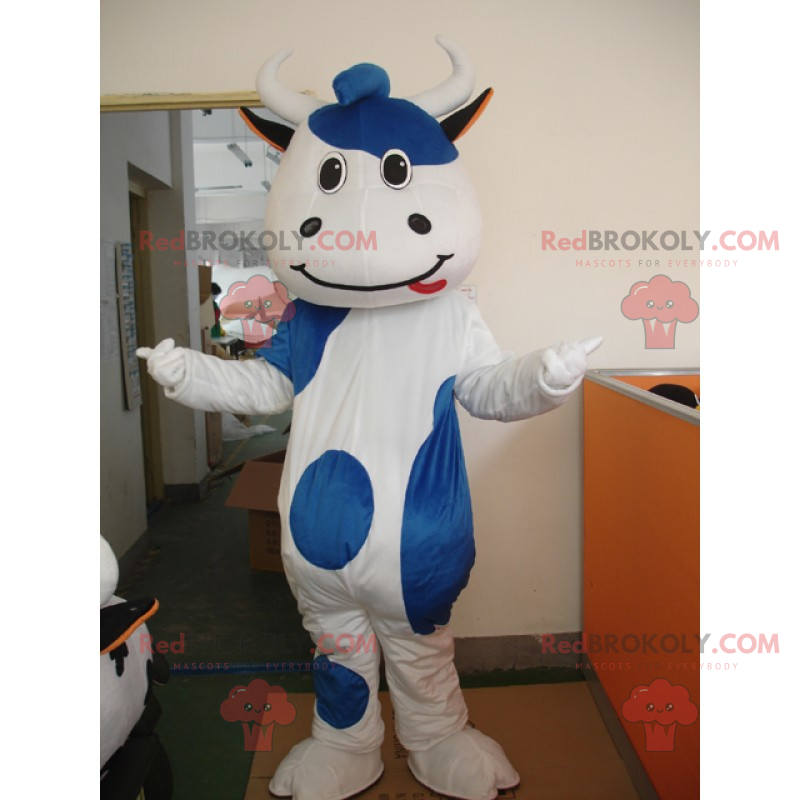 Maskot bílé a modré krávy - Redbrokoly.com Maskot bílé a modré krávy - Redbrokoly.com