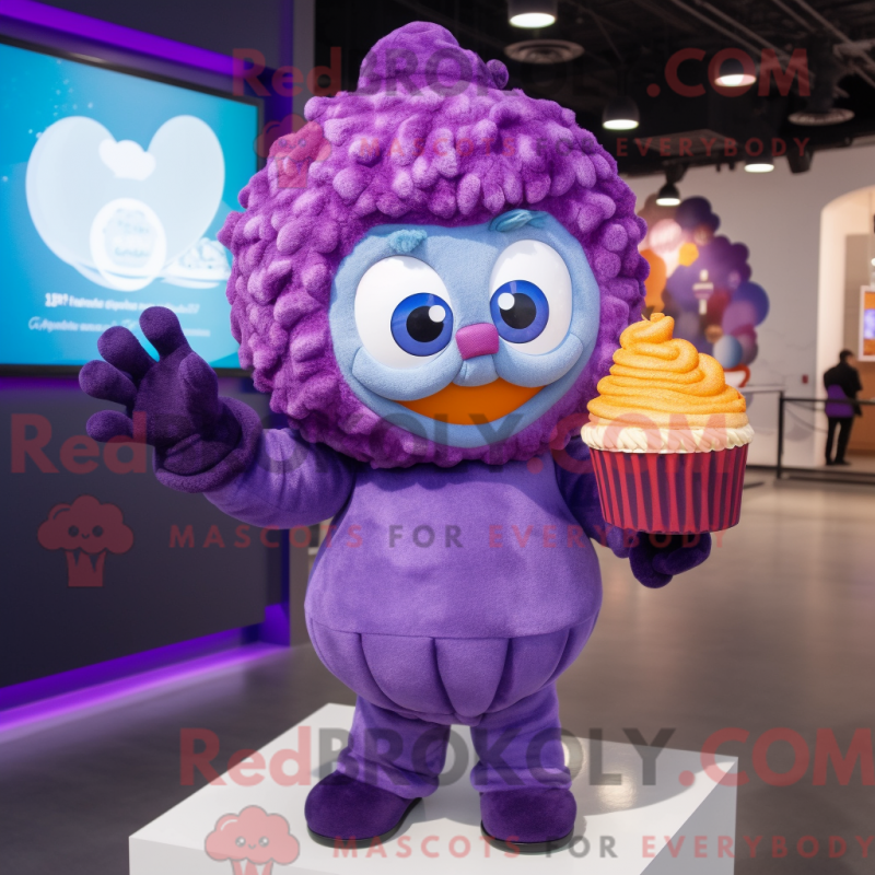 Fantasia de mascote de cupcake roxo com parca e luvas sem dedos - Cupcake Mascotes - REBROKO_264878 - RedBrokoly.com