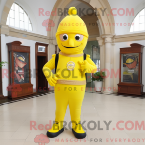 Figura de máscara da Guarda...