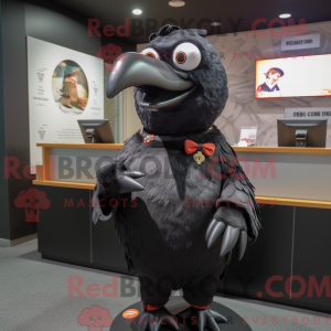 Black Pigeon maskot...