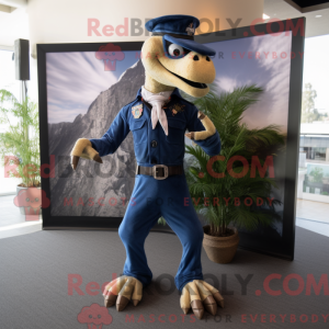 Navy Utahraptor Maskottchen...