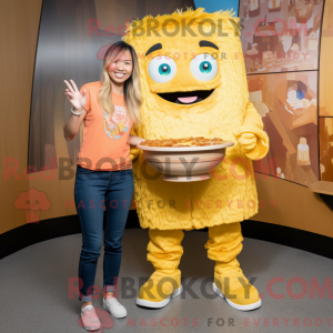 Gold Pad Thai mascot...