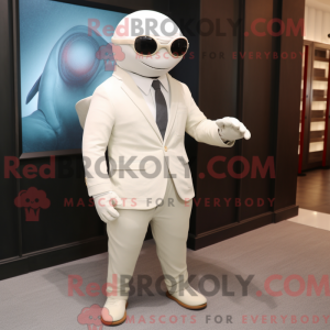 Beige Beluga...