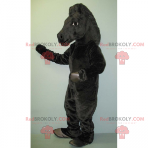 Černý hřebec maskot - Redbrokoly.com