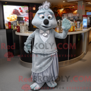 Grey Ice maskot...