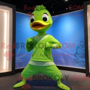 Limegrønn...