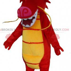 Mascotte Mushu, de beroemde rode draak uit de tekenfilm Mulan -