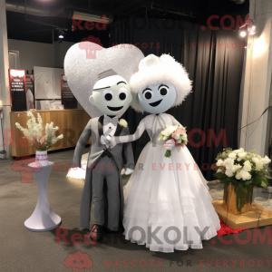 Postava maskota Grey Arrow...