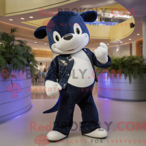Cream Killer Whale maskot...