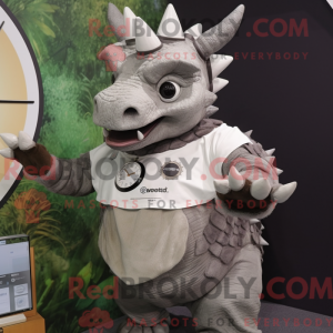 Sølv Triceratops...