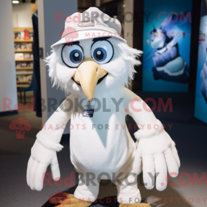 Hvit Harpy-maskotdraktfigur...