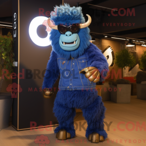 Figura azul de máscara de...