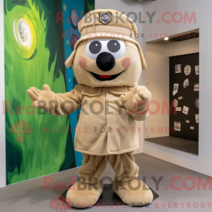 Tan Soldier maskot kostume...