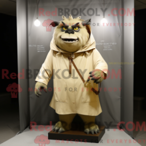 Fantasia de mascote de ogro bege com capa de chuva e brincos - Mascotes Ogros - REBROKO_269412 - RedBrokoly.com