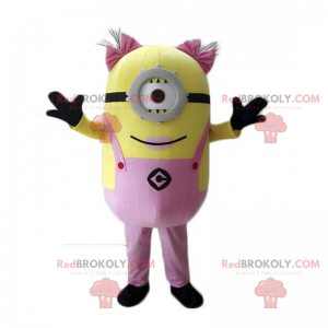 Minion mascot - Girl with quilts - Redbrokoly.com