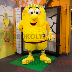 Personnage mascotte de but...