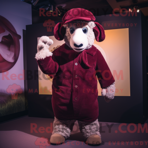 Maroon Merino Sau maskotka...