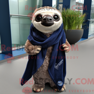 Navy Sloth maskot kostume...