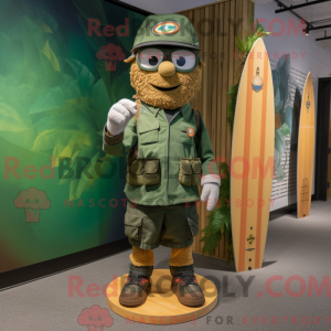 Rustgrøn baret maskot...