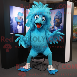 Postava maskota Cyan...