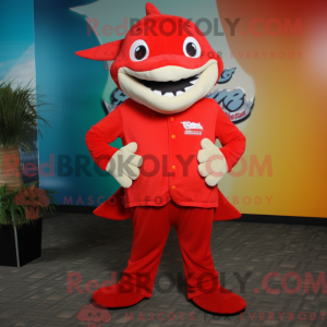 Máscara de tubarão vermelho...