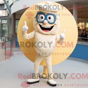 Cream Plate Spinner mascot...