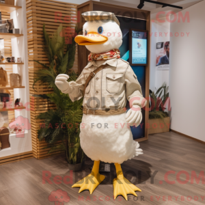 Máscara de pato bege com...