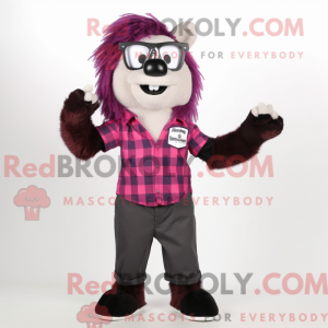 Magenta Skunk maskot...
