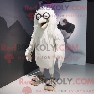 Hvit Harpy máscara...
